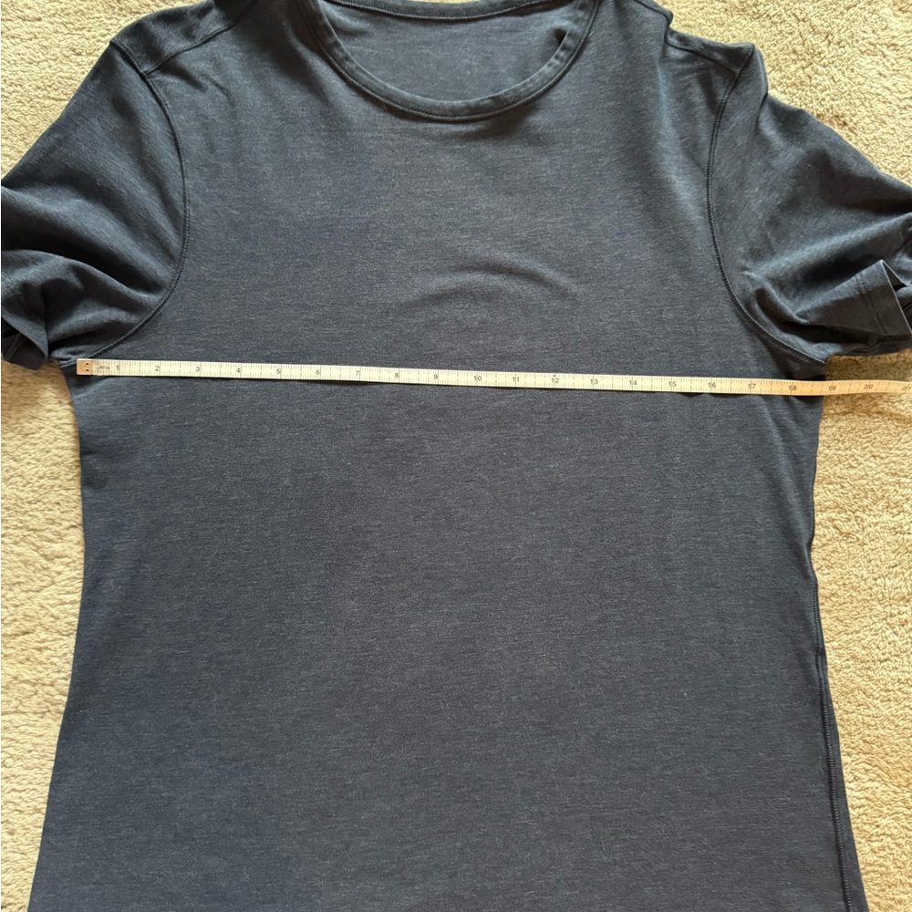 Lululemon 5 Year Basic Tee - image 4